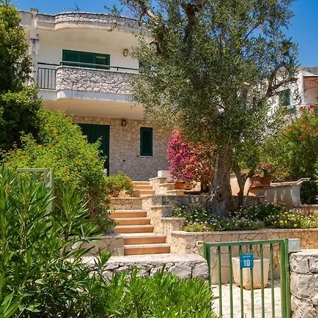 La Terrazza Degli Ulivi Hébergement de vacances